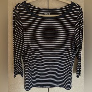 Time and Tru blouse, L